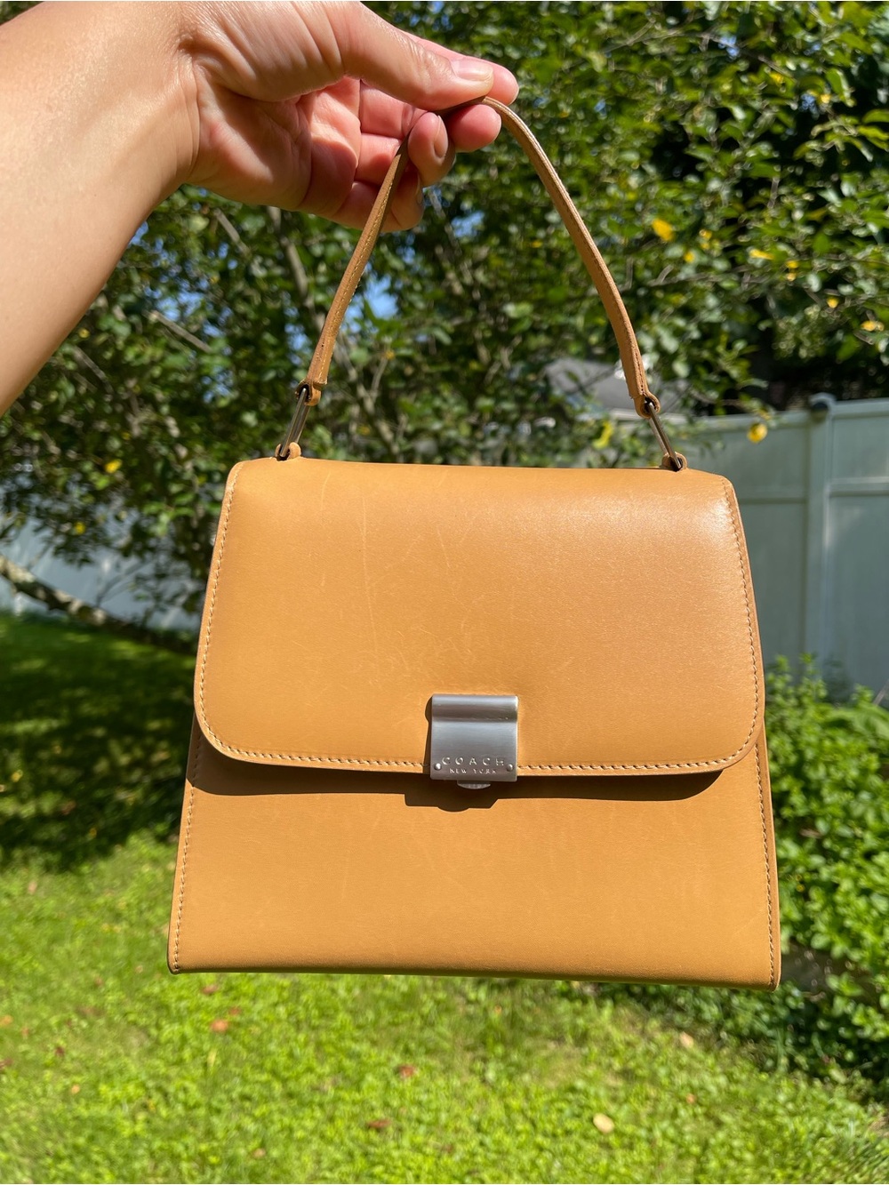 Vintage Coach bridle top handle